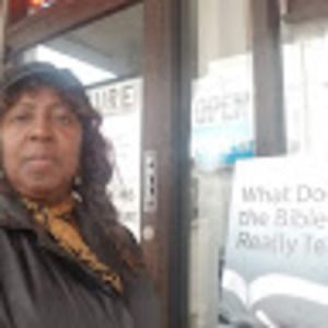 Meet your Posher, Mae